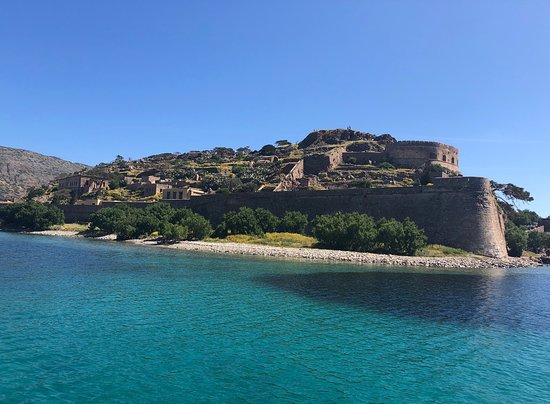 l'îlot-forteresse de Spinalonga