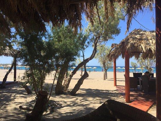 Jetee Beach Bar