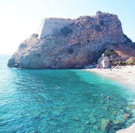 Chelidoni Beach