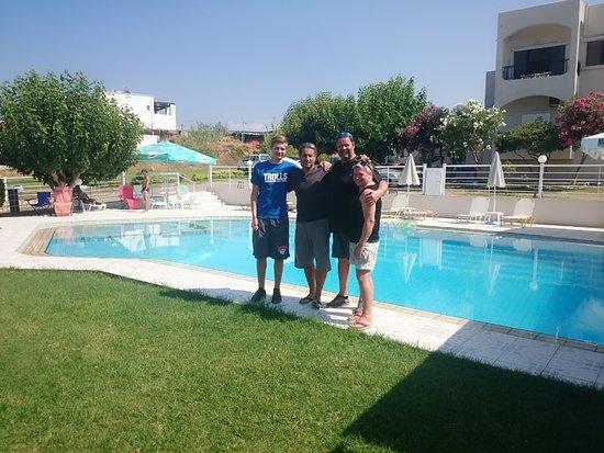 Chania - Platanias Taxi & Van Services