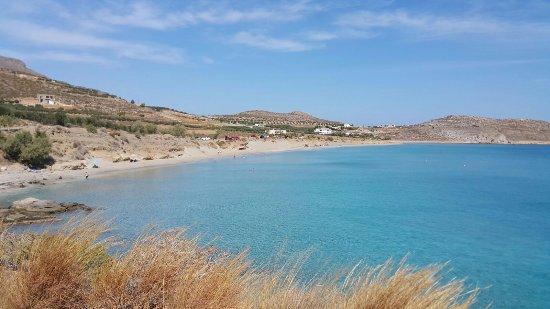 Paralia Goudouras