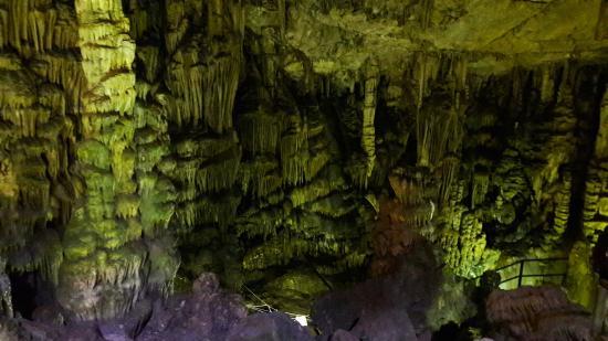 Grotte du Mont Dicté